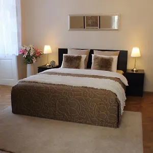  Apartment Royal Celakovskeho Sady Czech Republic